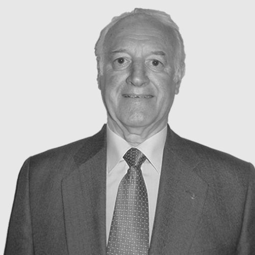 A headshot image of Douglas Grant